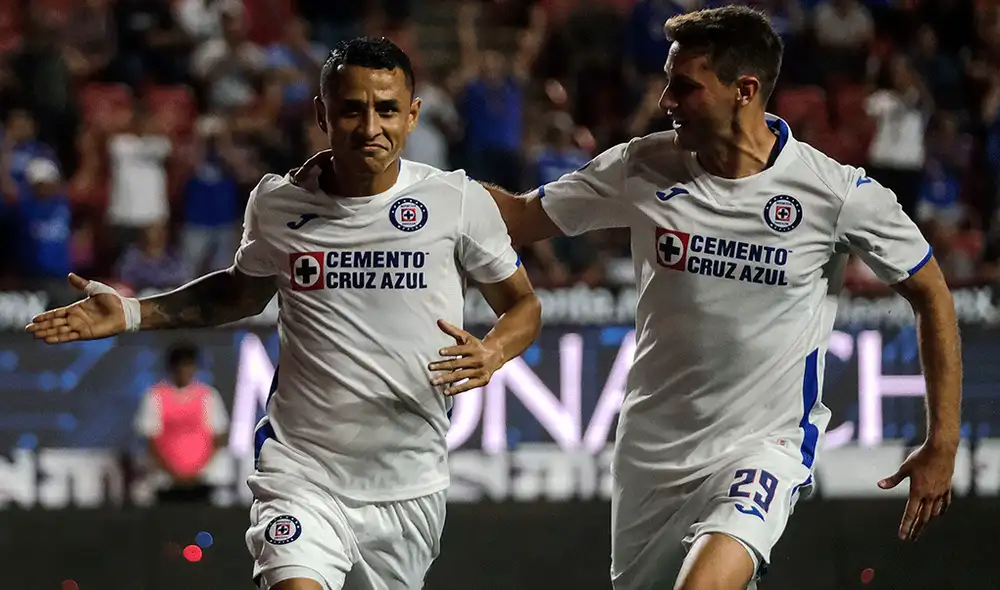 Yoshimar Yotún marcó el primer gol del Cruz Azul vs. Tijuana con una gran definición desde el punto penal. | Foto: AFP Yoshimar Yotún marcó el primer gol del Cruz Azul vs. Tijuana con una gran definición desde el punto penal. | Foto: AFP