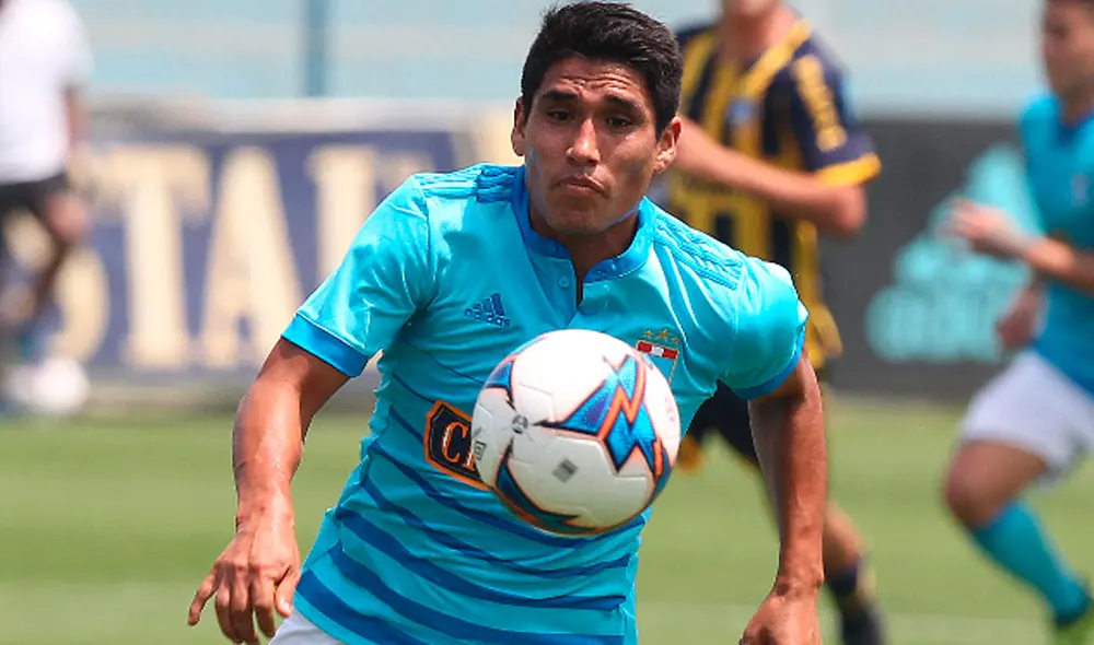 Irven Ávila salió tres veces campeón con Sporting Cristal (2012, 2014 y 2016). Foto: La República Irven Ávila salió tres veces campeón con Sporting Cristal (2012, 2014 y 2016). Foto: La República