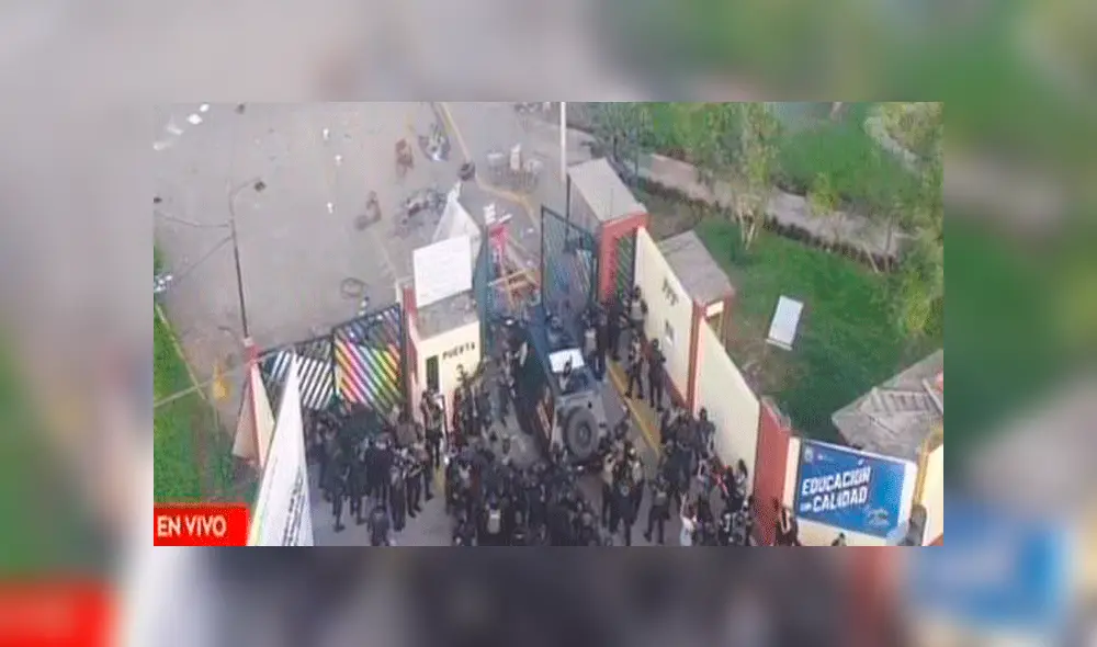 San Marcos: PNP ingresa a la fuerza a universidad y detiene a estudiantes [EN VIVO]