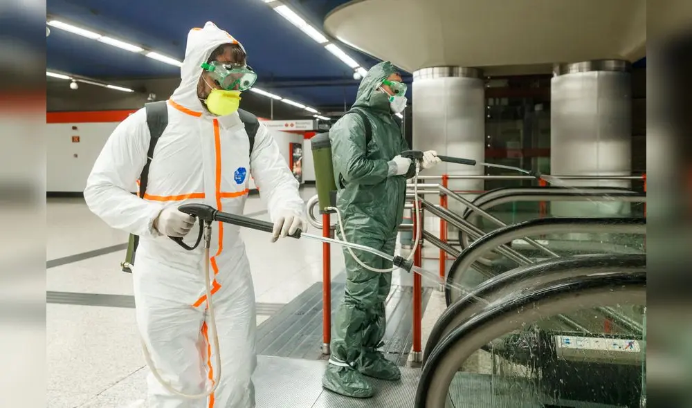 “Vienen los días peores”, a medida que el país se acerca “al punto máximo”, avisó el ministro de Sanidad. Foto: EFE. “Vienen los días peores”, a medida que el país se acerca “al punto máximo”, avisó el ministro de Sanidad. Foto: EFE.