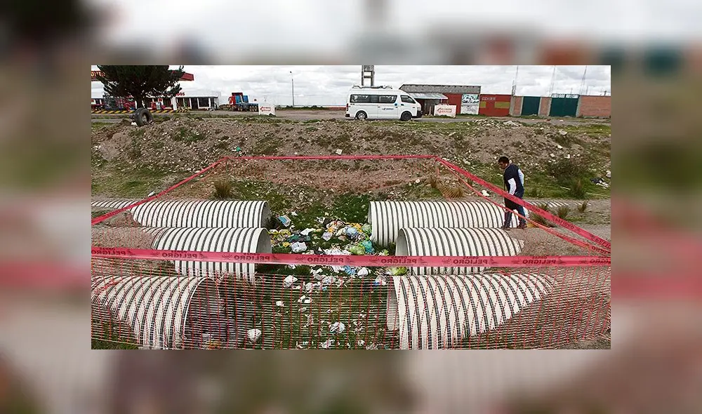 De urgencia. Juliaca fue víctima de la corrupción, lo que evitó que se ejecuten proyectos necesarios para los más de 300 000 habitantes. El drenaje es uno de ellos. De urgencia. Juliaca fue víctima de la corrupción, lo que evitó que se ejecuten proyectos necesarios para los más de 300 000 habitantes. El drenaje es uno de ellos.