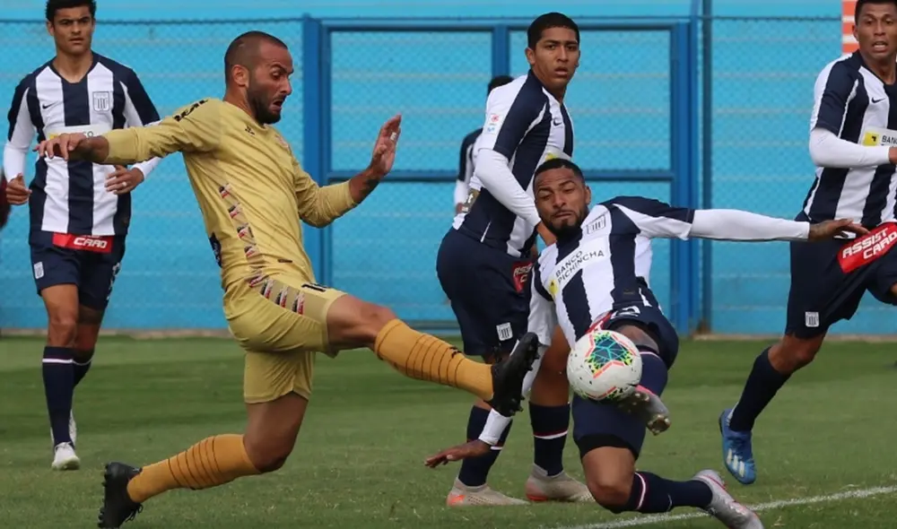 Koichi Aparicio adelantó a UTC en el primer tiempo. (Créditos: Liga 1)