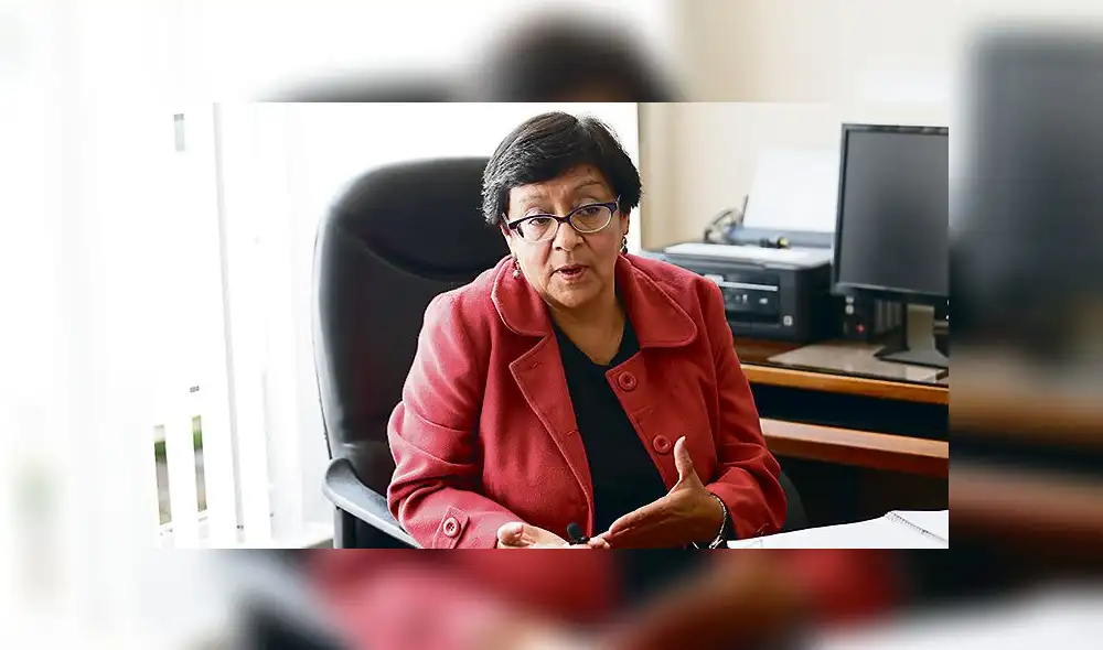 Arequipa: Elmer Cáceres nombra a nueva directora de Copasa Arequipa: Elmer Cáceres nombra a nueva directora de Copasa