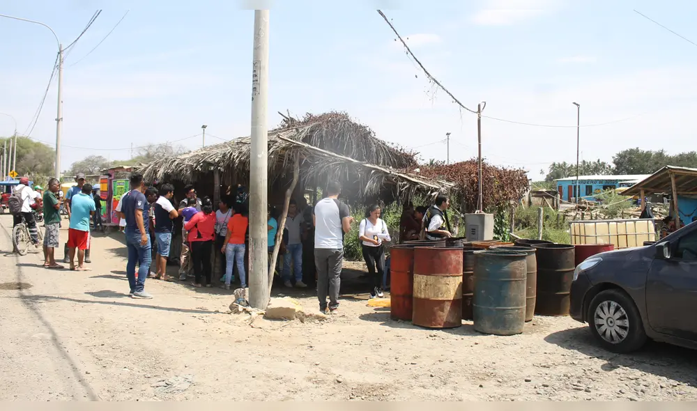 Autoridades realizaron operativo en tres locales.