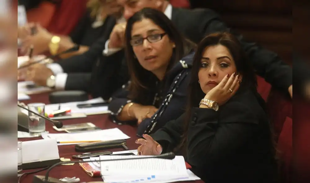 El fujimorismo legisla en contra de los medios de comunicación [VIDEO]