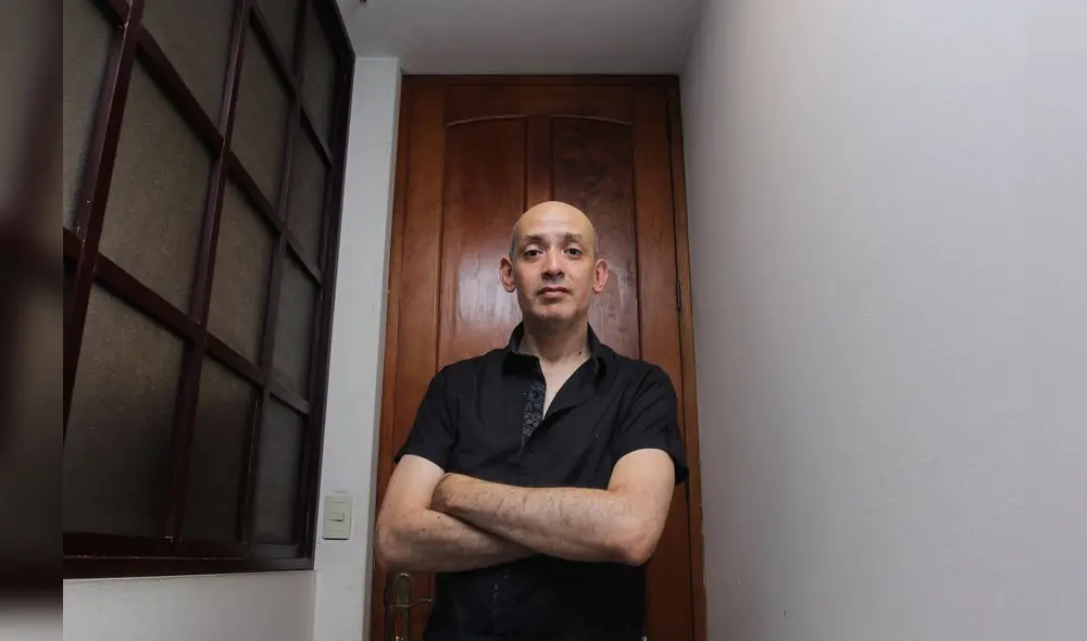 Serio y solvente, Christian Ysla encarnará al presidente de la junta de vecinos. Serio y solvente, Christian Ysla encarnará al presidente de la junta de vecinos.