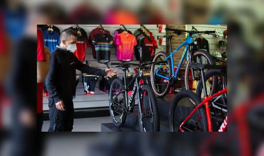 El día sin IVA permite a los ciudadanos comprar todos tipo de artículos, sin pagar impuestos. (Foto: AS Colombia)