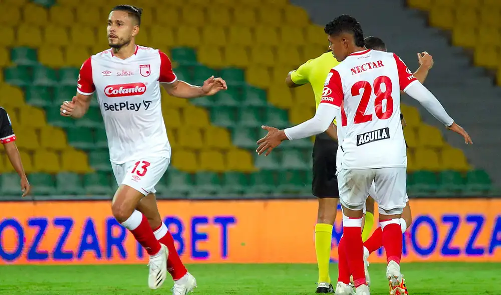 Independiente Santa Fe venció 3-2 a Cúcuta Deportivo por la fecha 11 de la Liga BetPlay 2020 de Colombia. | Foto: @WinSportsTV