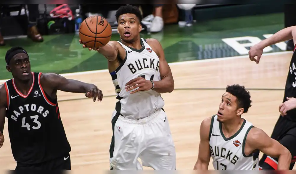 NBA: Milwaukee Bucks derrotaron 125-103 a los Raptors y se ponen 2-0 en los Play-offs