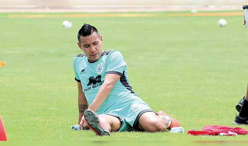 Preocupación. Tello ve complicado reinicio del campeonato.