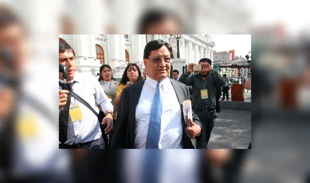 Comisión de Fiscalización: "Gobierno quiso encubrir a exasesor Carlos Moreno"