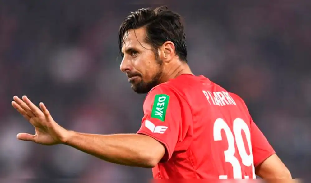 Claudio Pizarro: ¿cuánto vale la carta pase del delantero de 39 años?