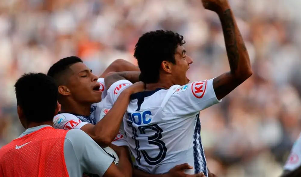 Alianza Lima, en los minutos finales, venció a Sporting Cristal con gol de Aldair Fuentes. | Foto: GLR