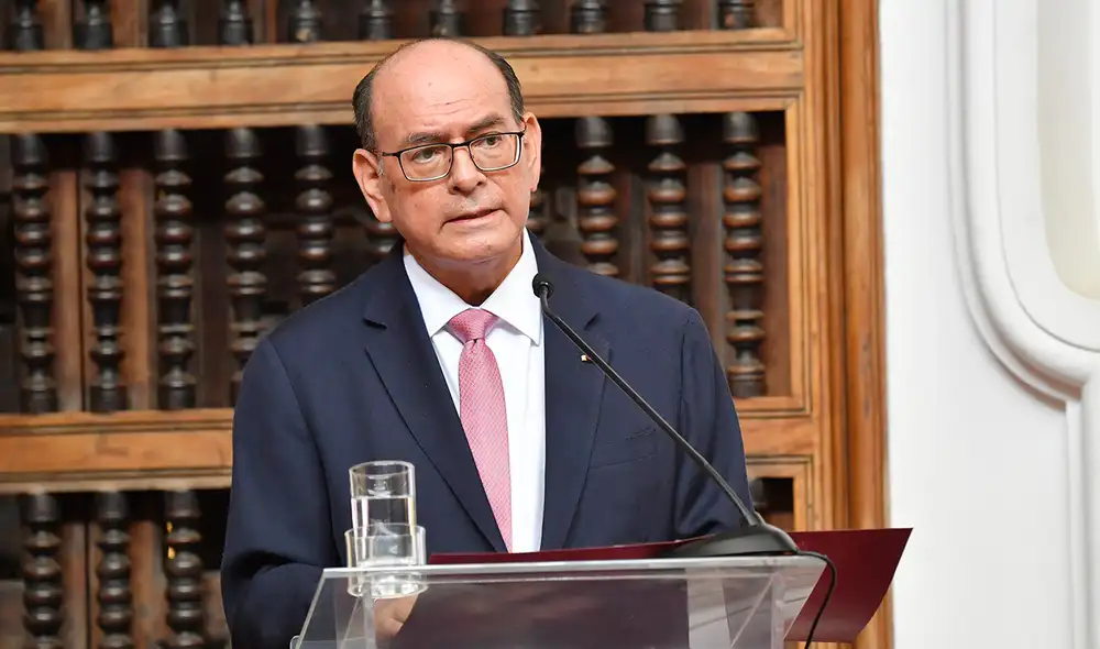 César Landa César Landa