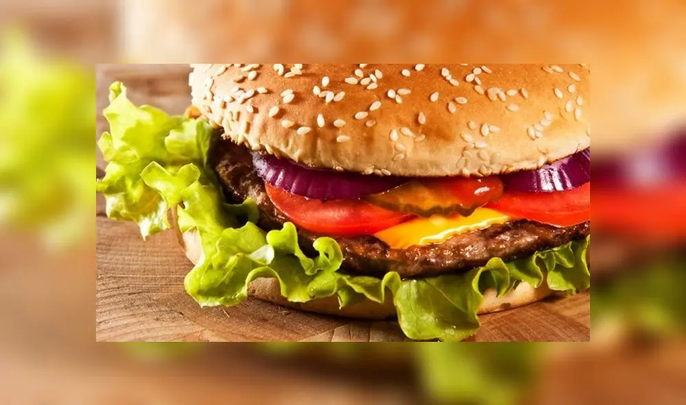 El joven había informado sobre su alergia al personal, pero no le comunicaron sobre el ingrediente que provocó su muerte. Foto: referencial / AFP