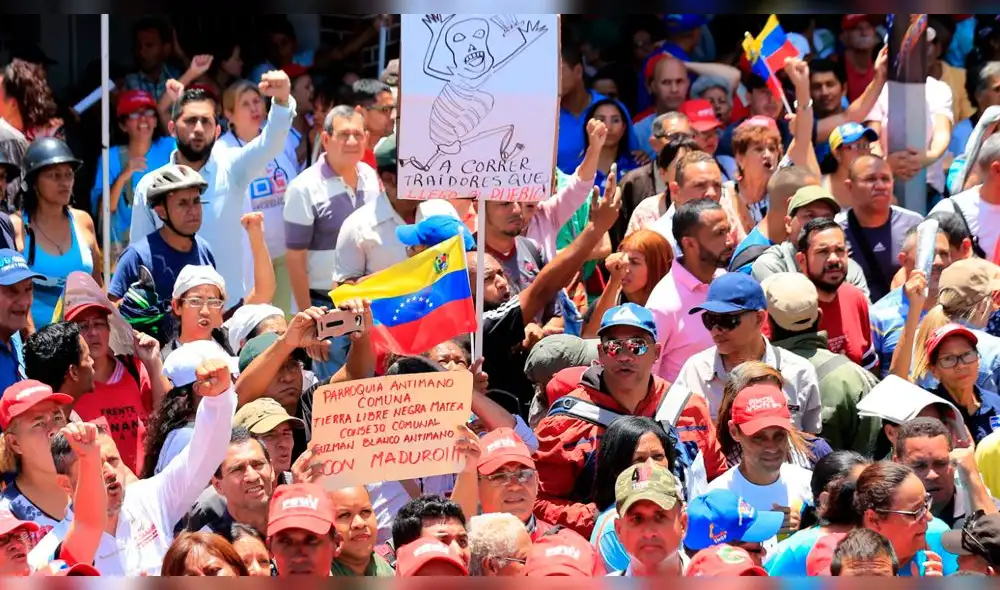 Artistas de diversas partes del mundo lloran por Venezuela