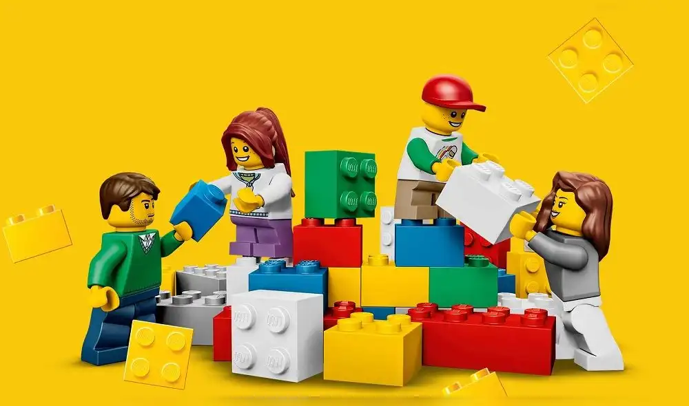 Lego está buscando personas que puedan demostrar creatividad