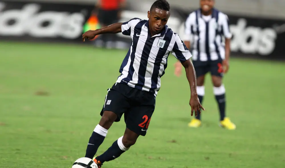 Yordy Reyna regresaría a Alianza Lima este 2020.