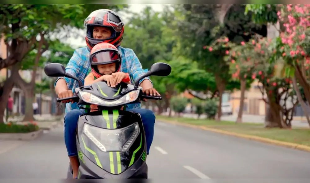 Edison ‘Orejas’ Flores se declara hincha de telenovela peruana