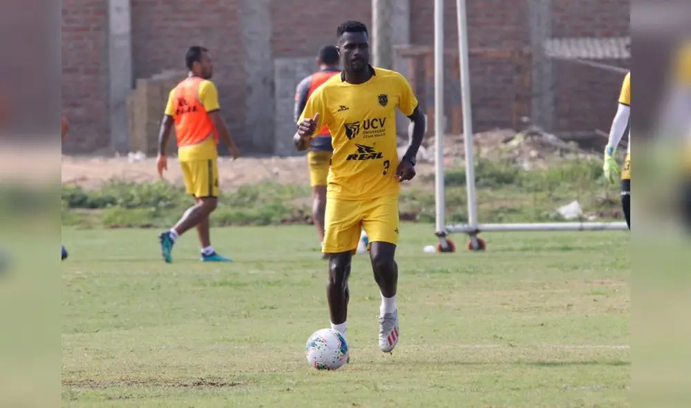Zaguero de Vallejo espera el reinicio de los trabajos. (foto Prensa UCV) Zaguero de Vallejo espera el reinicio de los trabajos. (foto Prensa UCV)