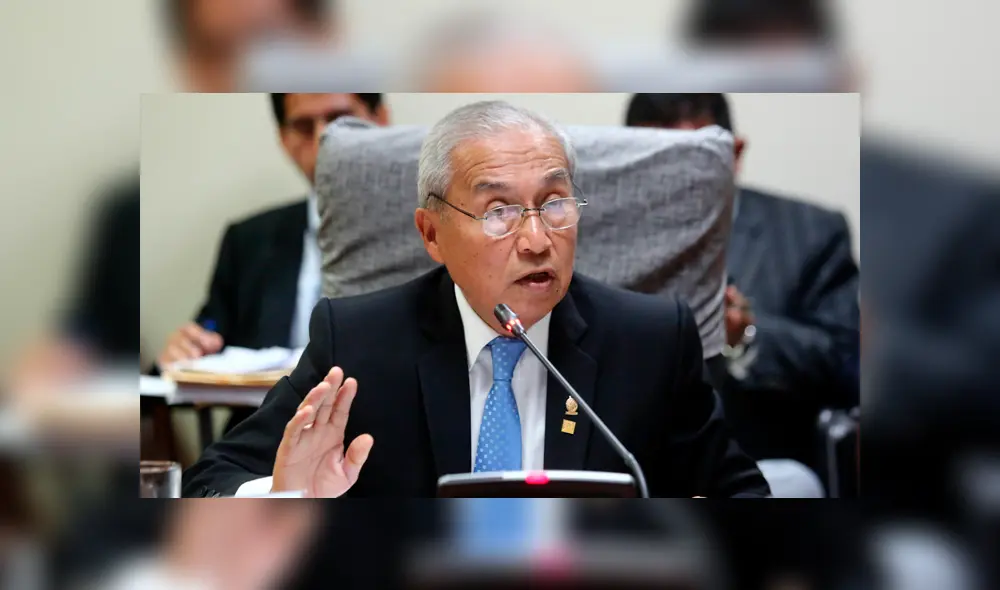 Pedro Chávarry: dan 15 días para entregar informe por el deslacrado de oficinas Pedro Chávarry: dan 15 días para entregar informe por el deslacrado de oficinas