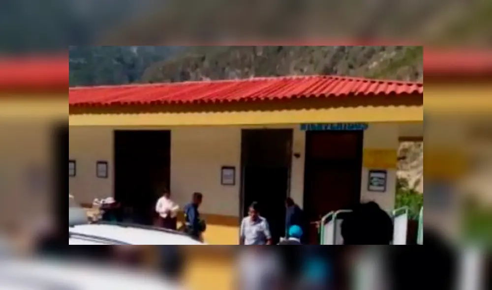 Siete muertos tras caída de minivan a Río Mantaro en Huancavelica [VIDEO]