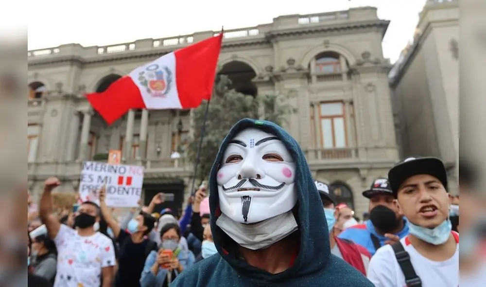 Anonymous dejó un enfático mensaje a las fuerzas del orden y exigió “respetar las vidas humanas y la libertad de reunión pacífica”. Foto: Captura de Twitter