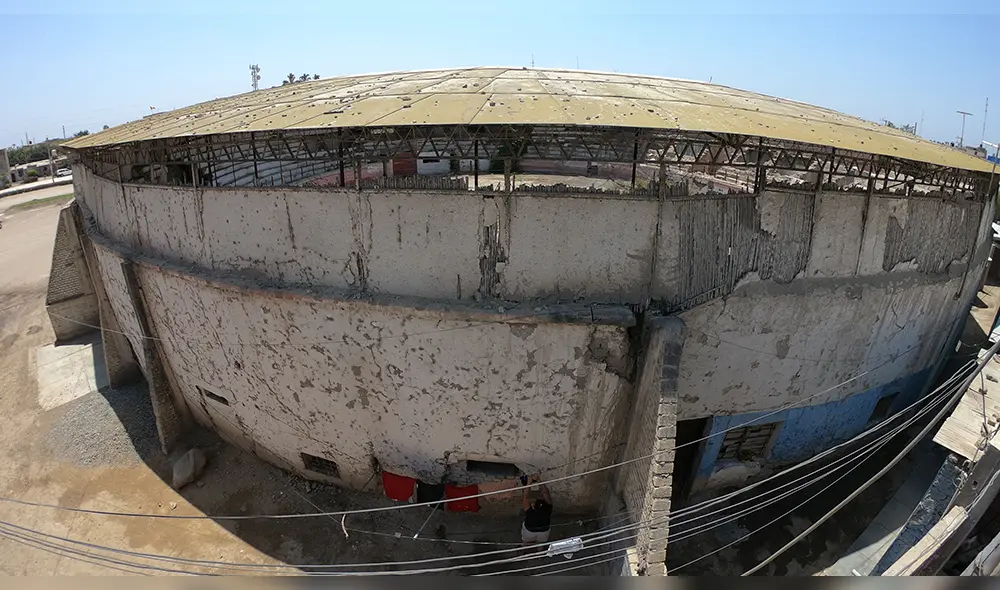 Plaza de toros. Fue uno de los puntos donde, en tiempos pasados, se desarrollaron tardes taurinas. (Foto: Clinton Medina).