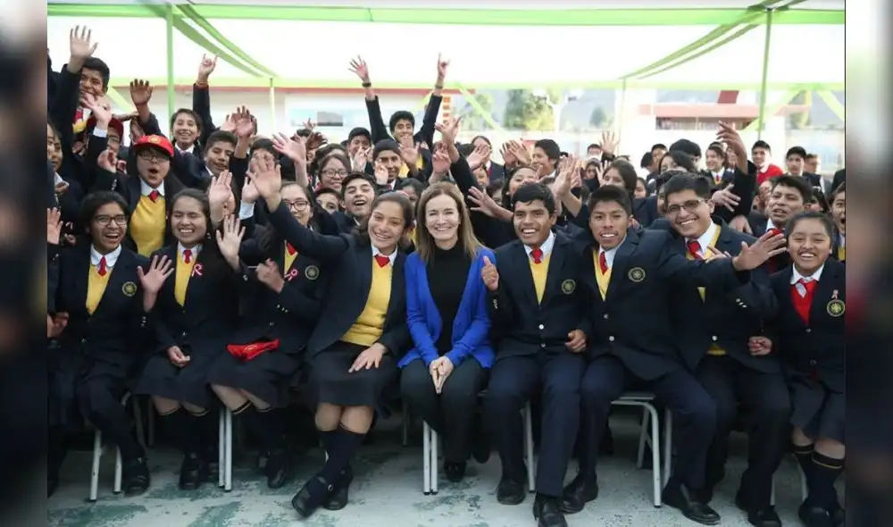 Red de Colegios de Alto Rendimiento (COAR) cumple 3 años de creación 