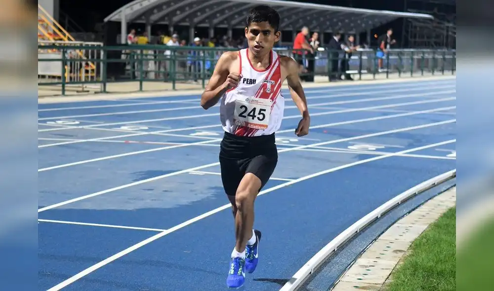 Luis Ostos: "La falta de apoyo o de dinero no es excusa para que no puedan salir adelante" Luis Ostos: "La falta de apoyo o de dinero no es excusa para que no puedan salir adelante"