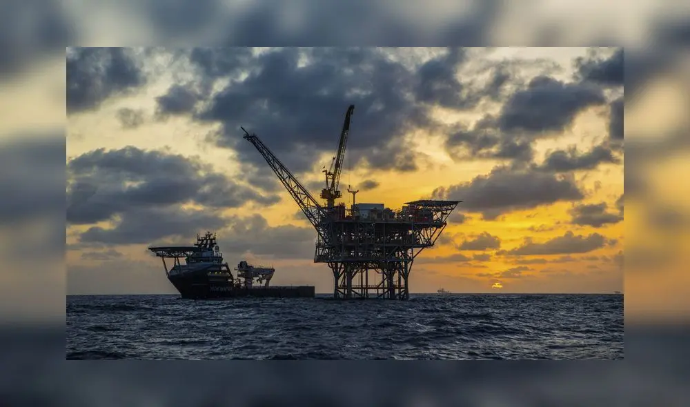 Petróleo crudo explotación