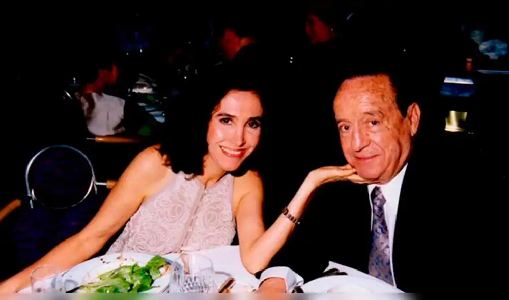 Florinda Meza llora al recordar a Roberto Gómez Bolaños Florinda Meza llora al recordar a Roberto Gómez Bolaños