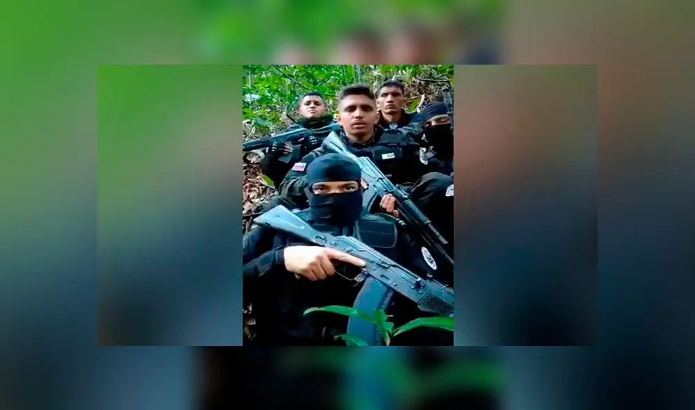 Cinco militares también se dirigieron hacia el pueblo venezolano: "Salgan a apoyarnos, que nosotros estaremos con ustedes deponiendo las armas de la dictadura para forjar la libertad". Foto: difusión Cinco militares también se dirigieron hacia el pueblo venezolano: "Salgan a apoyarnos, que nosotros estaremos con ustedes deponiendo las armas de la dictadura para forjar la libertad". Foto: difusión