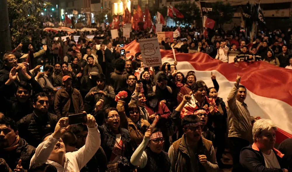 Marcha por el cierre del Congreso del 5 de septiembre. Foto: La República.