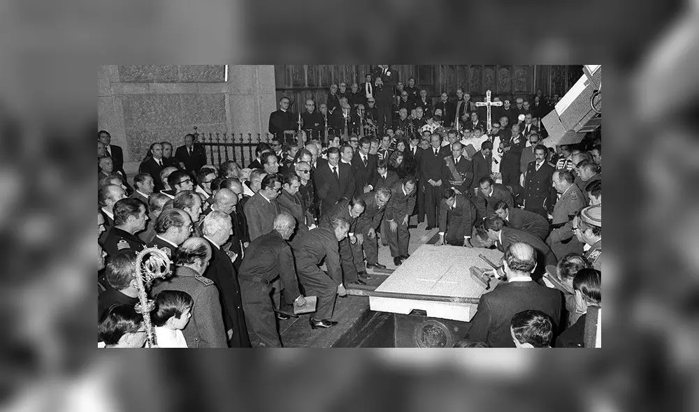 Restos del dictador español Francisco Franco serán exhumados antes del 25 de octubre Restos del dictador español Francisco Franco serán exhumados antes del 25 de octubre