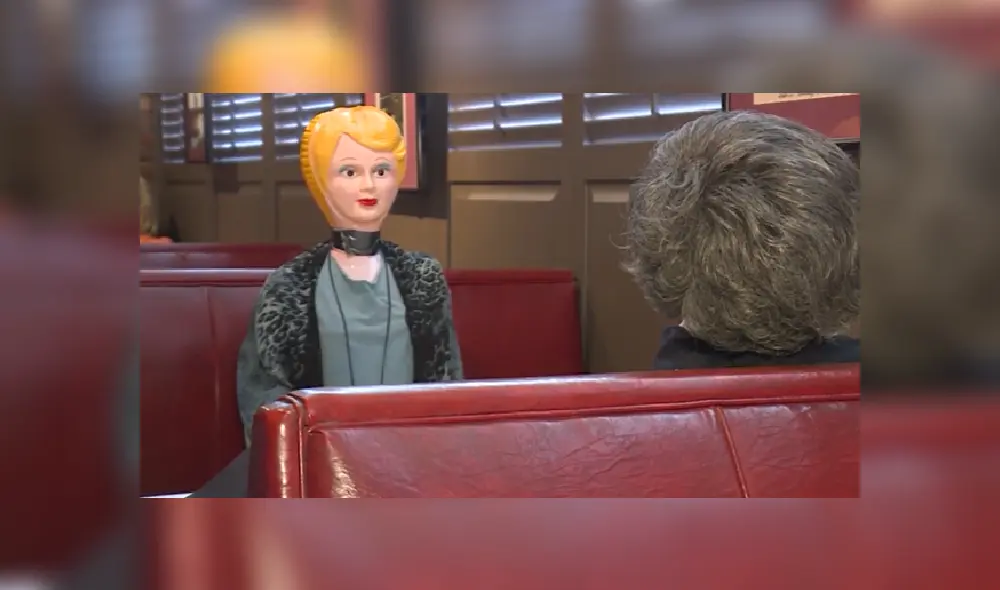 Desliza hacia la izquierda para ver más fotos de esta escena que ya es viral en YouTube.