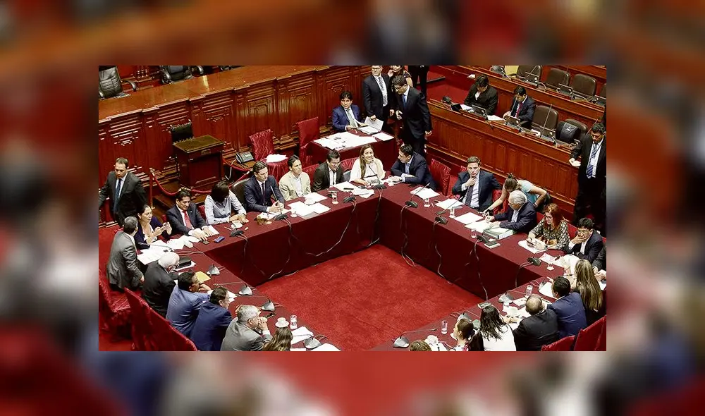 Congreso: Comisión Permanente aprueba ley de protección policial Congreso: Comisión Permanente aprueba ley de protección policial