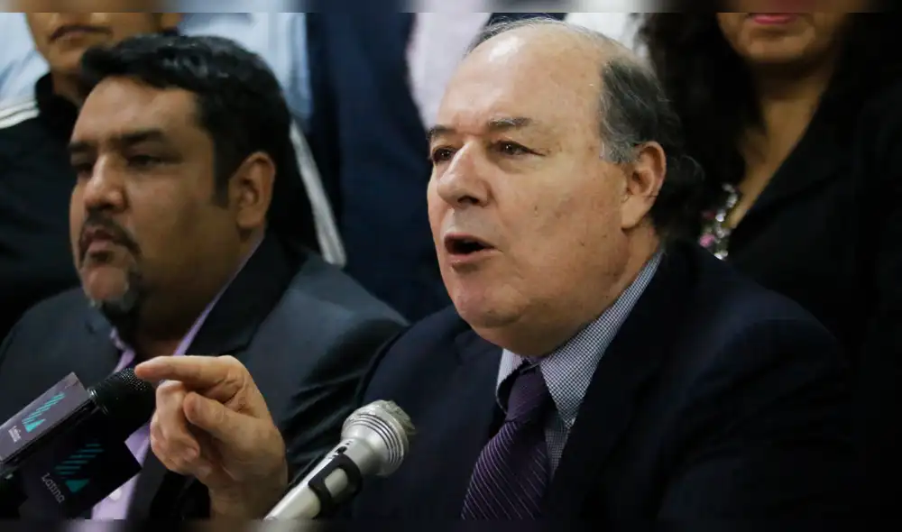 Raúl Castro: “No creo en inocencia de Lourdes Flores ni en su culpabilidad”