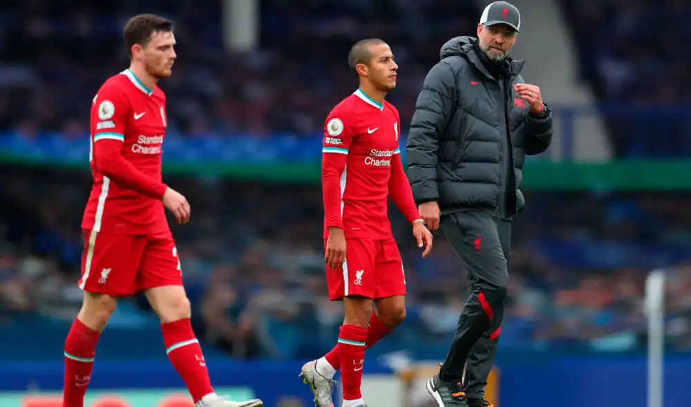 Liverpool y Everton se repartieron puntos tras igualar 2-2 por la Serie A. Foto: AFP.