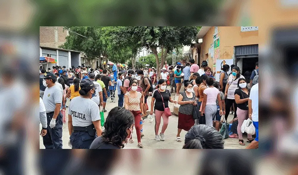 Mercado de Ferreñafe estuvo abarrotado de personas. Créditos: Ferreñafe Informa.