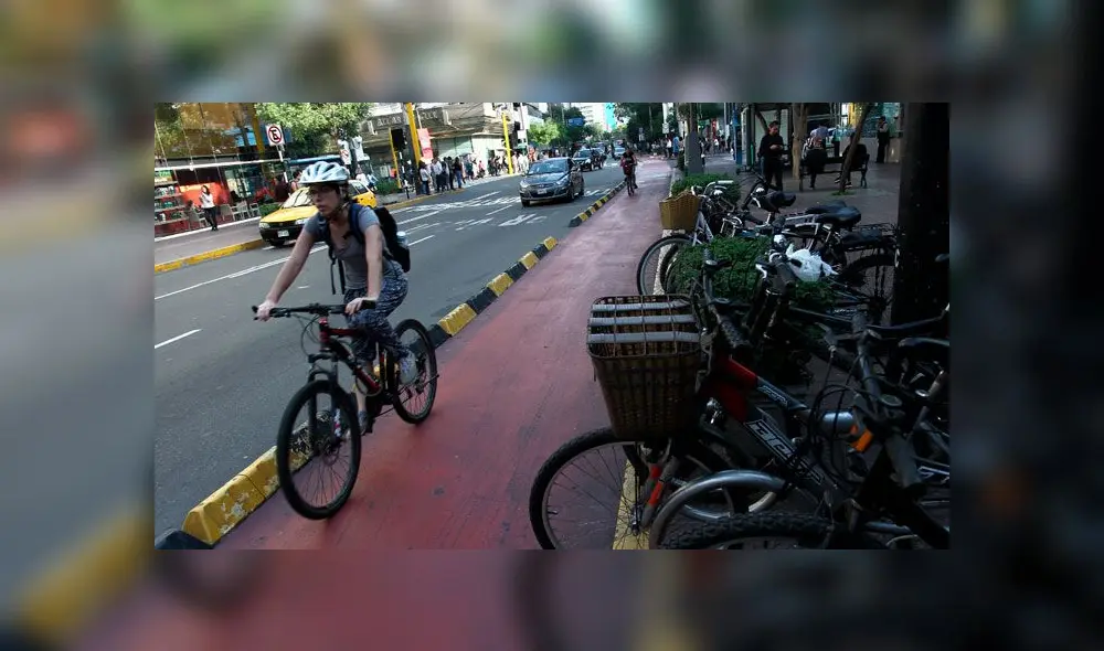 Sistema público de bicicletas estará en marcha blanca durante un mes. Créditos: La República. Sistema público de bicicletas estará en marcha blanca durante un mes. Créditos: La República.