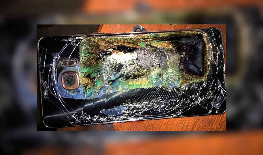 El niño murió tras recibir una descarga eléctrica mientras usaba un celular. Foto: Referencial: AP El niño murió tras recibir una descarga eléctrica mientras usaba un celular. Foto: Referencial: AP