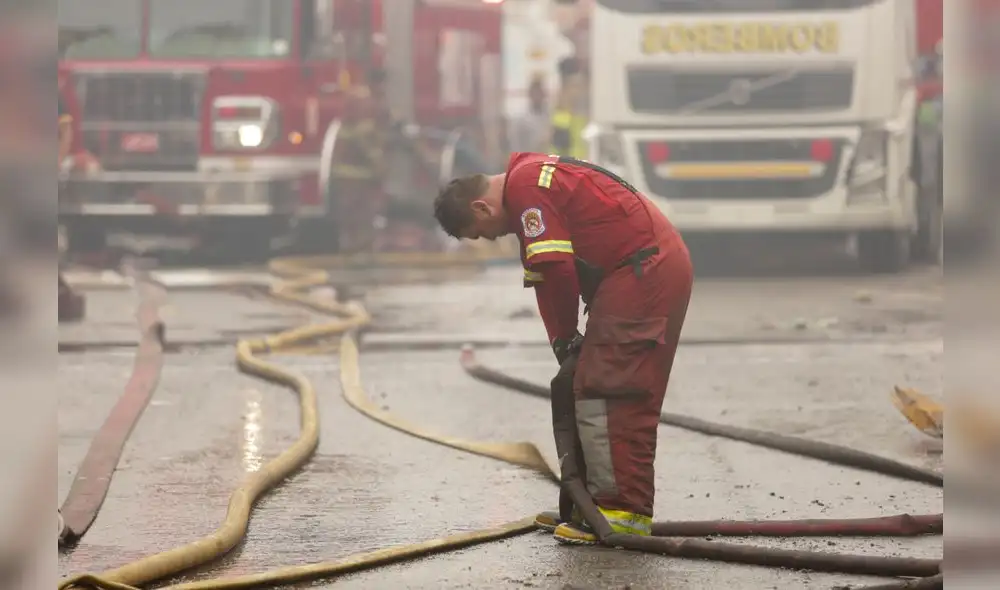 Ministerio del Interior dice que investigará compra de equipos para los bomberos