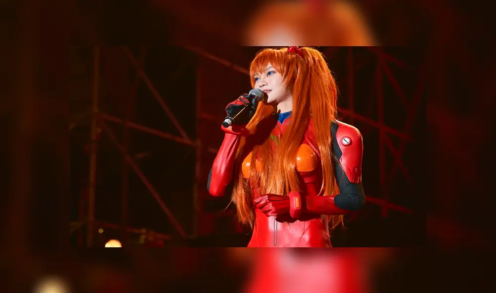 La candidata se visitó como un popular personaje del anime y cautivó a miles de jóvenes 'otakus'.