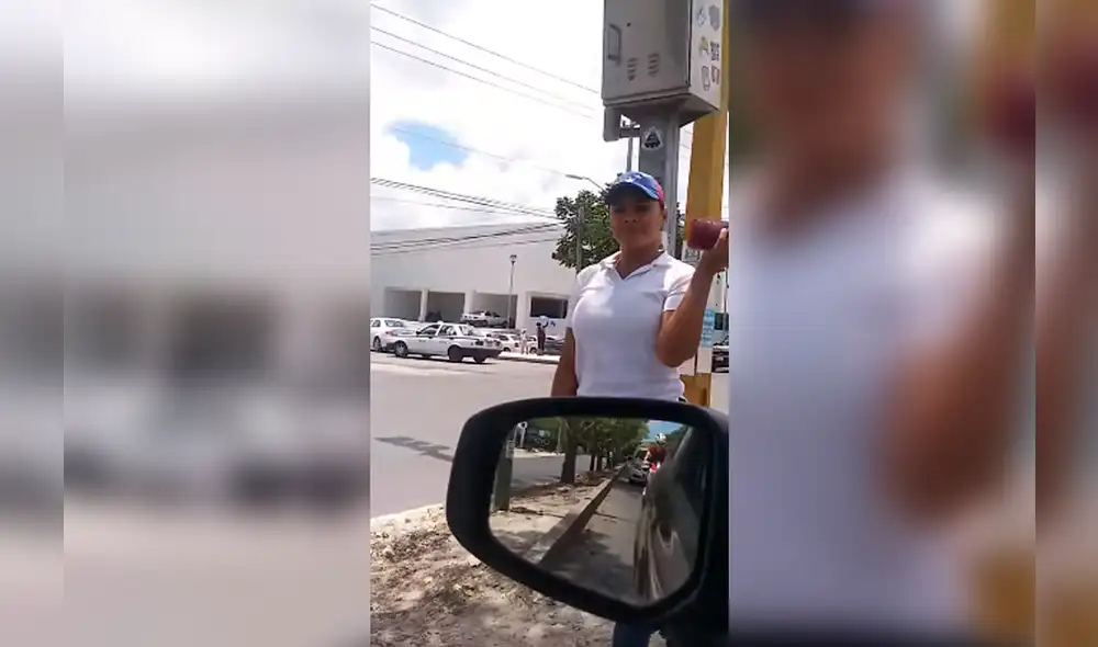 Vía Facebook: se enamoró a primera vista de vendedora venezolana y hace esto para conquistarla