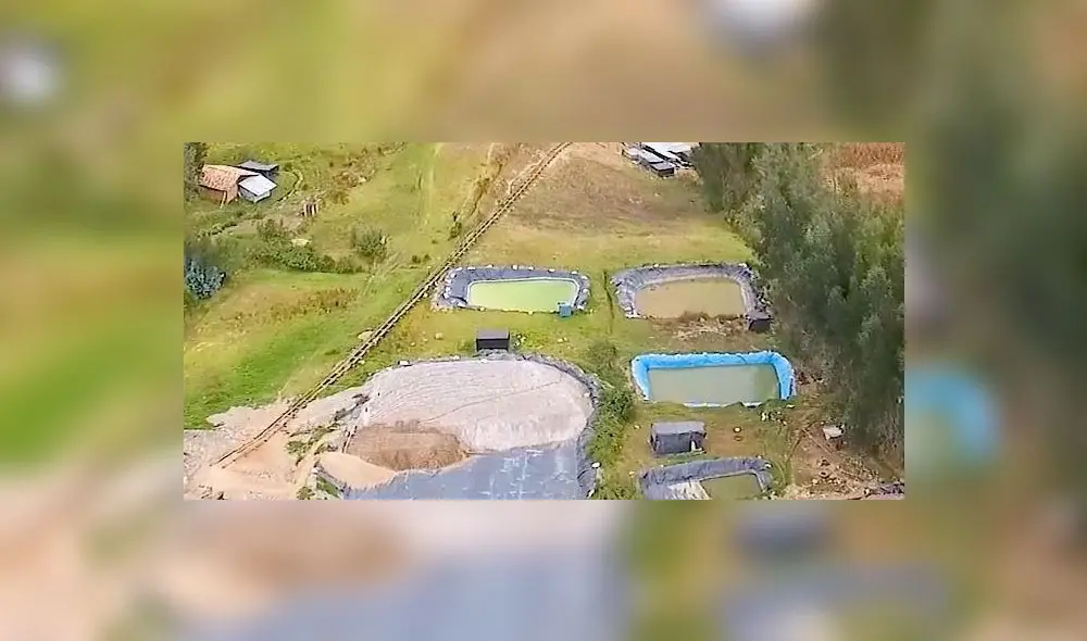 Mineros ilegales no cumplen los protocolos de bioseguridad durante el estado de emergencia. Mineros ilegales no cumplen los protocolos de bioseguridad durante el estado de emergencia.