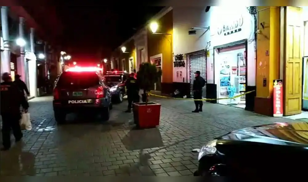 Los socorristas certificaron que el hombre había fallecido.