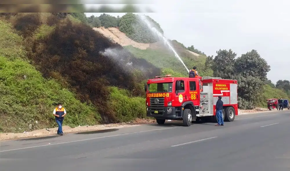 Incendio ocurrió en reserva forestal "Montes de la Vírgen" de Lambayeque. Incendio ocurrió en reserva forestal "Montes de la Vírgen" de Lambayeque.