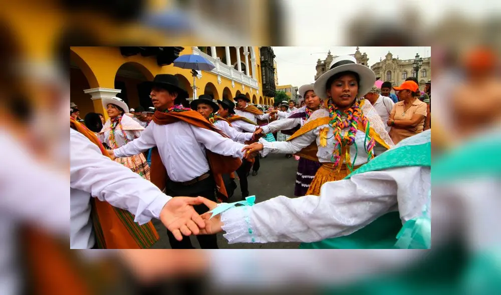 Cerrarán vías de acceso a la Plaza de Armas por pasacalle escolar. Créditos: La República. Cerrarán vías de acceso a la Plaza de Armas por pasacalle escolar. Créditos: La República.