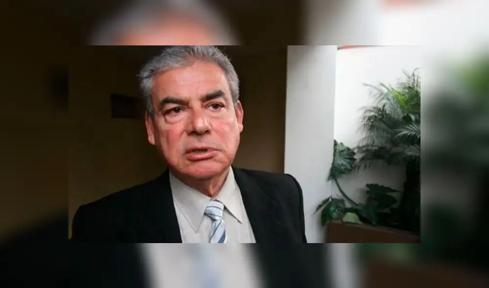 César Villanueva: "No vamos a estar metidos en los escritorios"